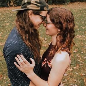 Meet your Posher, Brently